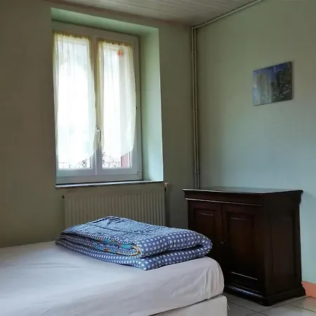 Rdc Maison De Village Appartement *